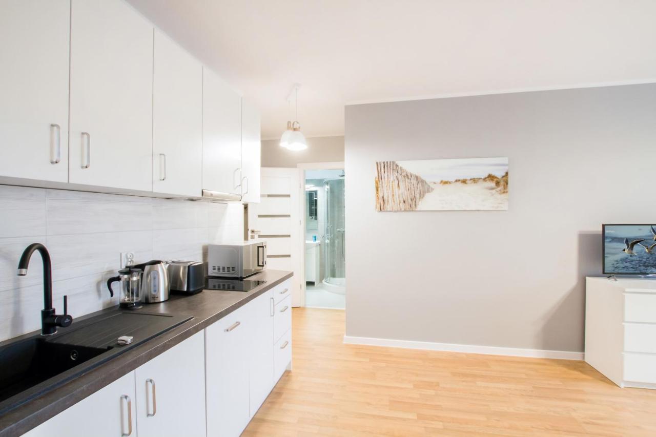 Apartments Gdynia Na Fali With Free Parking By Noclegi Renters Exterior photo